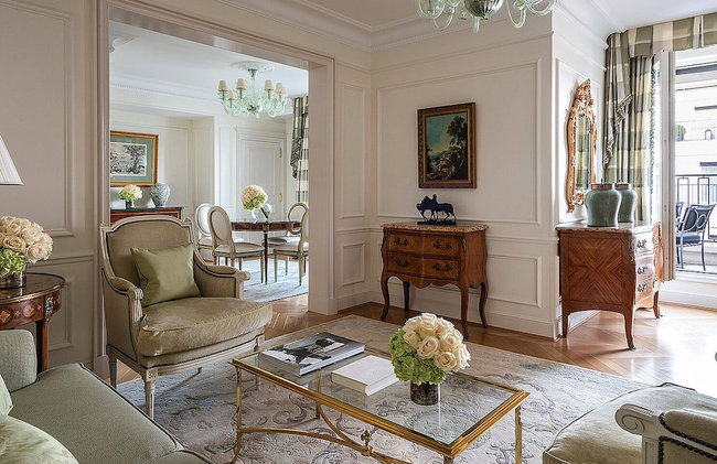 Four Seasons Hotel George V - Photo 56