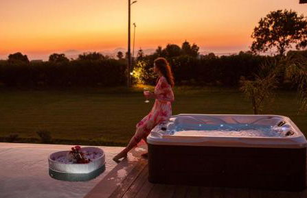Aphrodite Luxury Suites, Private Heated Pool & Jacuzzi -Romantic Escape for Couples - Photo 61