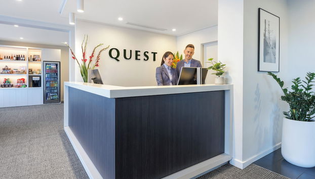 Quest Southbank - Foto 3, Reception