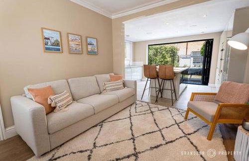 Pottery Place by Grandeur Property - Photo 42