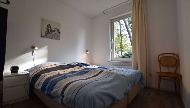 Alluring Holiday Home in Reutum-Weerselo with Hot Tub - Foto 5, Zimmer