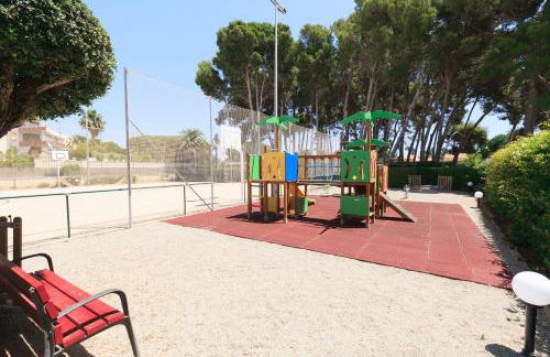 UHC SOL CAMBRILS PARK - Photo 36