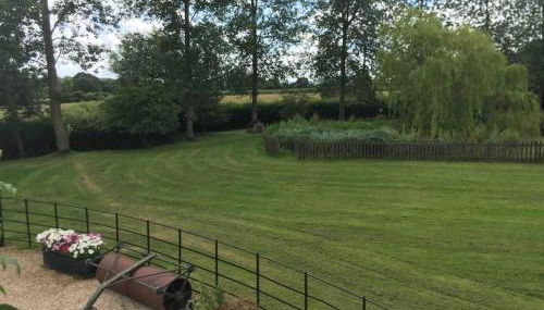 The Annexe - Photo 2