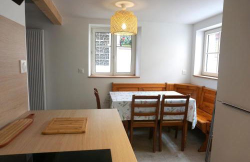 Gîte Les Hirondelles - Spacieux et Typique Alsacien - Commerces à Proximité - Proche Sélestat - Foto 10