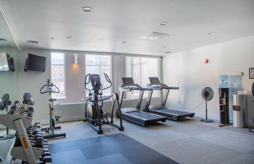 Spacious Third Ward Apt Near Summerfest with Balcony - Foto 18