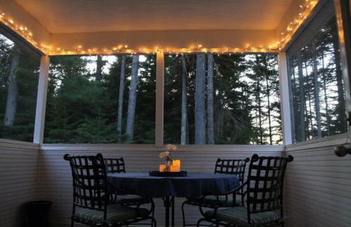 Couples Cove Cottage - Photo 23