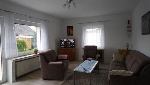 GästeHaus „Barbara” mit Garage in 26919 Brake - Foto 3