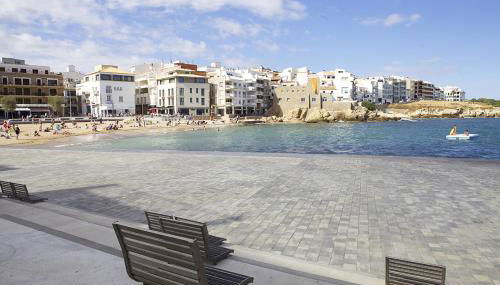 a 100mts playa,dos piscinas, wifi, luminoso - Foto 2