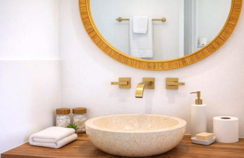 Teeni Santorini Hot tub Sauna and RL Therapy - Foto 4