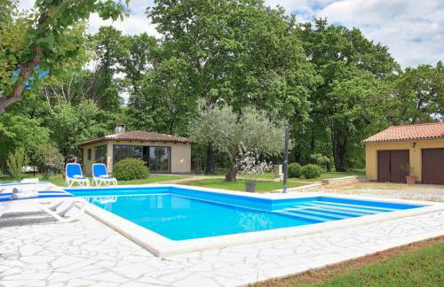 Apartment Susnjici 2 with Pool, Children Playground and Terrace - Photo 33