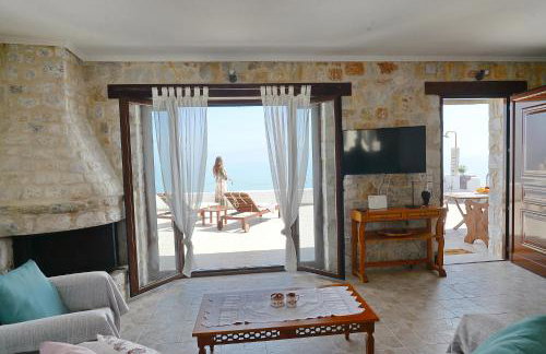 Antorina Beachfront Villas with Private Pools - Foto 6