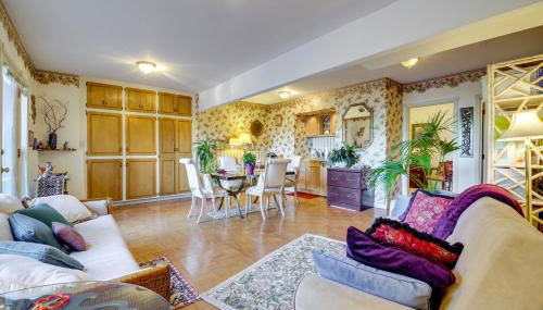 Less Than 1 Mi to Jefferson Healthcare Nurse-Ready Rental - Foto 5