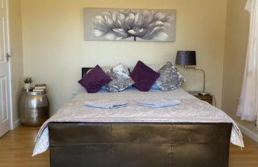 Carol,s Place Bridgend, Porthcawl, Margam Park, Port Talbot, Swansea & Cardiff mins from J37 M4 sleeps 6 - Foto 7