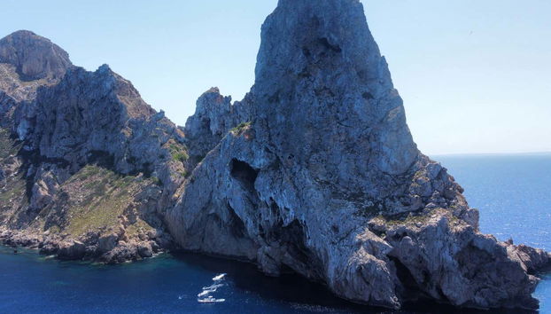 Tour en moto de agua por San Antonio - Foto 2, Paisajes de la costa de Ibiza