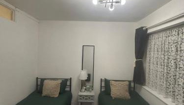 Ty Cwmbwrla - Foto 5