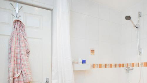 The Annex @ 136 - Foto 4, Shower