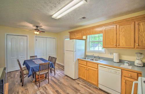 Cartersville Family Home with Spacious Backyard - Foto 9