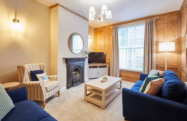 Host Stay Dalton House - Photo 2