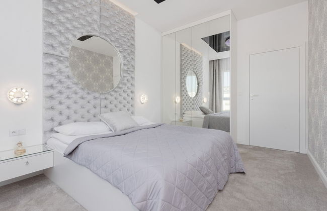 Elegant Apartment Warsaw by Renters - Photo 10