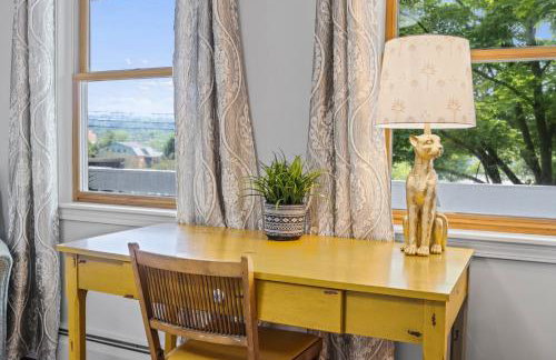 Great Location! Colleges! Hiking! Ithaca Commons! - Foto 9