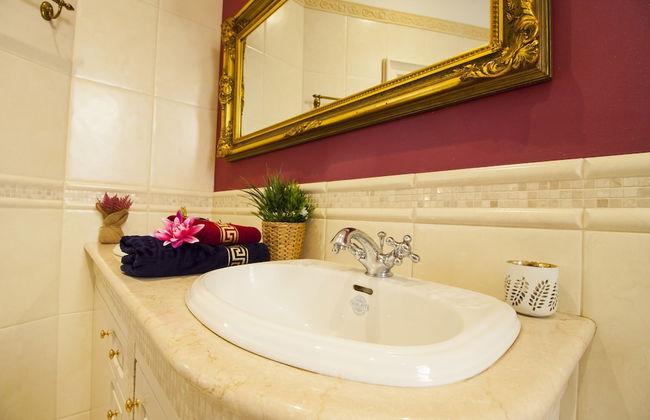 Filip Palace Luxurious Apartment - Photo 47