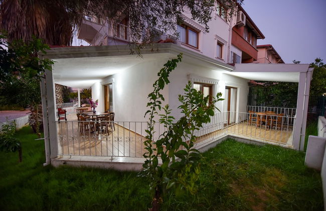 Infinity Rainbow Villa - Foto 1