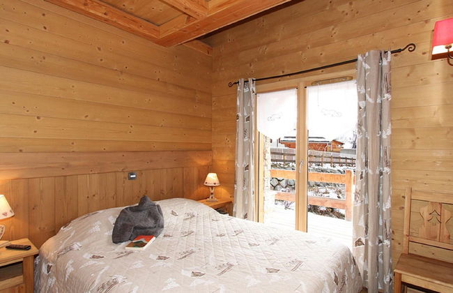 Chalet in Les Deux Alpes With Heated Pool - Photo 4