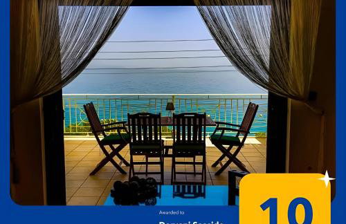 Derveni Seaside Apartments - Deluxe Sea View Penthouse Jacuzzi-BBQ & Groundfloor Garden View Apartment - Foto 7