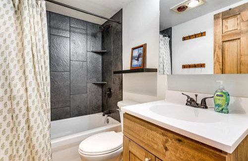 Family-Friendly Lakefront Retreat in Tomahawk! - Foto 14