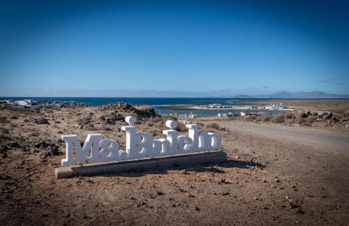 Cabin in front of idyllic majanicho beach - Photo 48