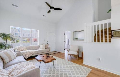 Modern Luxury Home Towel Warmers, Wi-Fi, Coffee - Foto 3