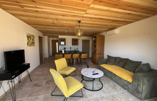 "Bergerie coasina" avec piscine et vue mer - Foto 1