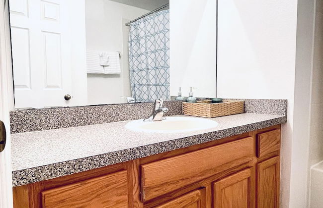 Lakeside Community, Pools, and More! - Photo 12