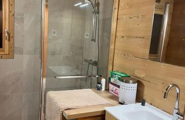 Chalet 3 chambres, 11 personnes près du domaine skiable, parking gratuit, Chez Pépé à Saint-Gervais - Foto 32