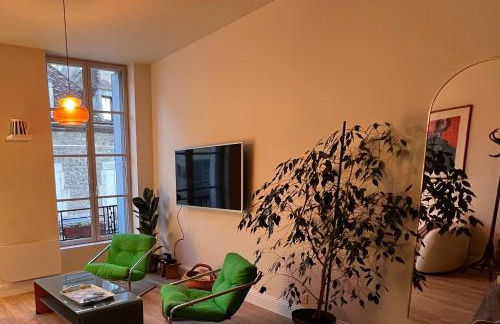 Appartement de charme en plein cœur du centre historique - Parking Public Gratuit - - Foto 6