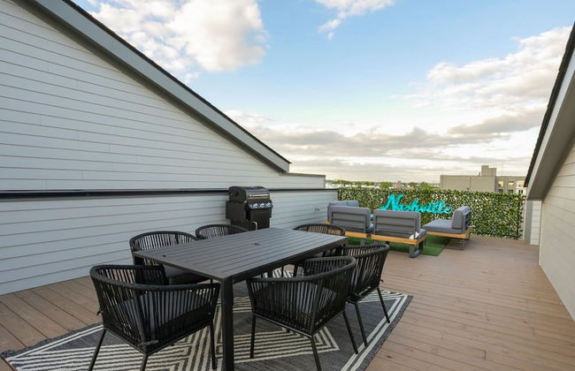 Franklin by Avantstay Trendy Townhouse in Great Location w/ Private Roof Top Patio - Foto 25