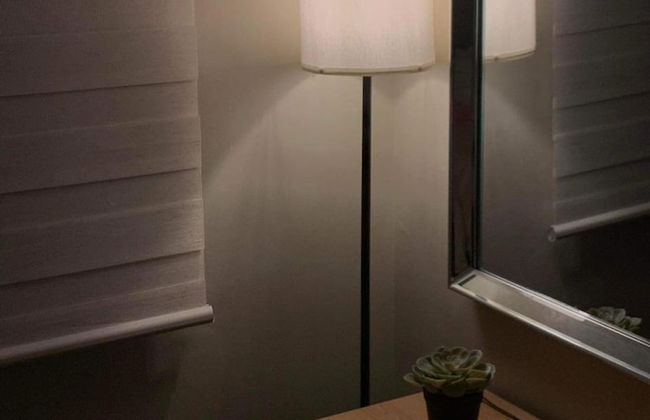 Elegant Condo at Symphony Tower 26C - Foto 24