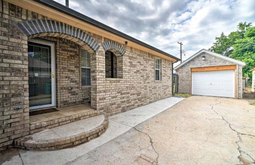 Oklahoma City Home with Yard - 5 Mi to Downtown! - Foto 24