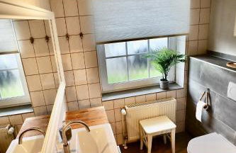 Nessmersiel, Renovierte Erdgeschosswohnung mit Garten, in Deichnähe, Wallbox, - Foto 9