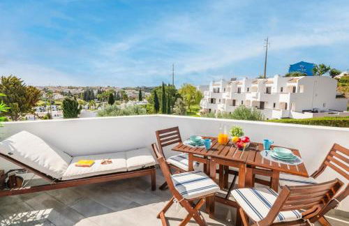 Clube Albufeira, Family Holidays with Pool View - Foto 1