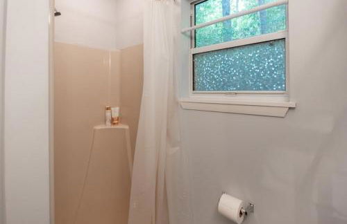 Bee's Knees - Foto 31