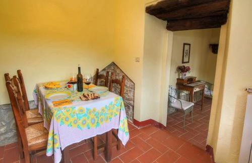 Farmhouse With Stables, Horses and the Ability to Make Horseback Riding - Photo 36