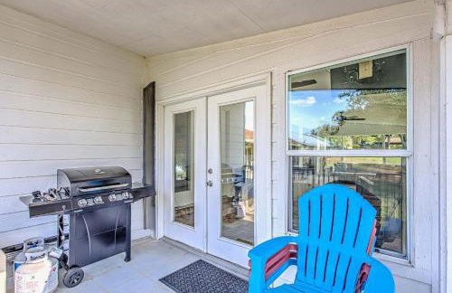 Waterfront 3BR Retreat - Pool & Hot Tub - Foto 48