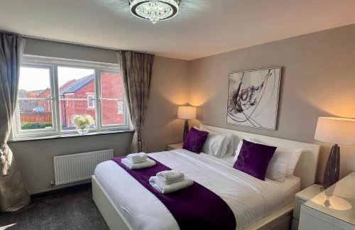 Ultra Modern large 4 bed executive home Durham - Photo 45