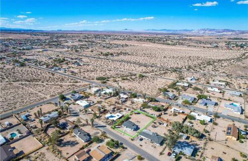Cozy Fresh Desert Hideaway, 5 mins to Joshua Tree - Foto 40
