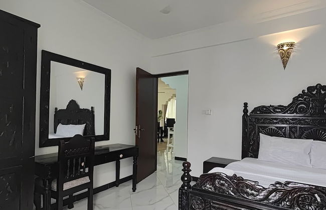 AYAA LUXURY APARTMENT 4TH FLOOR - Photo 4