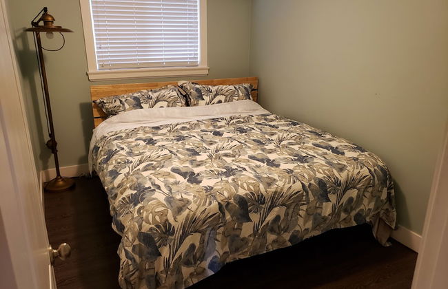 LUXE Retreat at 8050 Kaymar Dr. - Photo 11