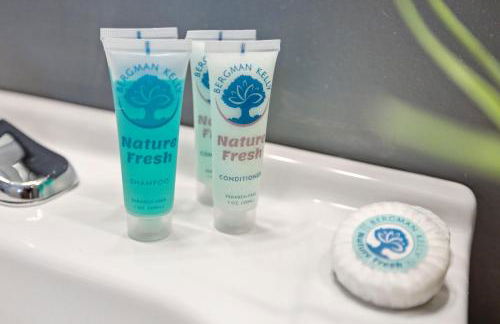 East Nashville Sweetie Near to Downtown 2 Bed 2 Bath with Fenced Yard 30 or more Days by SkyRun Nashville - Foto 70