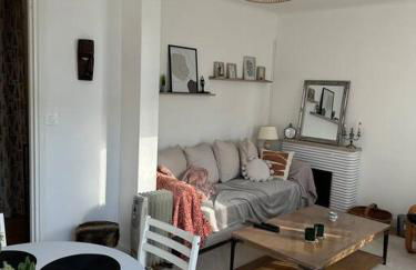 Grand F2 Perret de 60 m2, traversant lumineux, Plein Centre, 36 rue de Paris, vue Catène, arrivée autonome - Foto 16