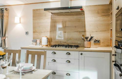 The Pines - Norfolk Cottage Agency - Photo 6